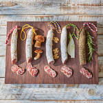 Produktbild fr ' Luftgetrocknete provenzalische Saucissons mit Krutern der Provence'