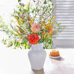 Produktbild fr 'Prachtvoller Strau mit Tulpen und Ranunkeln'