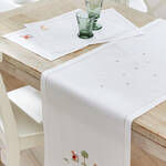 Produktbild fr 'Handbestickte Hohlsaum-Tischsets mit plastischen Hasenmotiven'