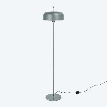 Produktbild fr 'Farbige Lambert Stehlampe mit kleinen Edelstahl-Elementen'
