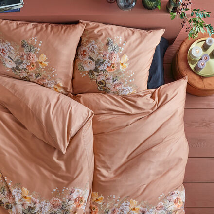 Produktbild fr 'Feinglnzende Satin-Bettwsche fr ein elegantes Interieur'