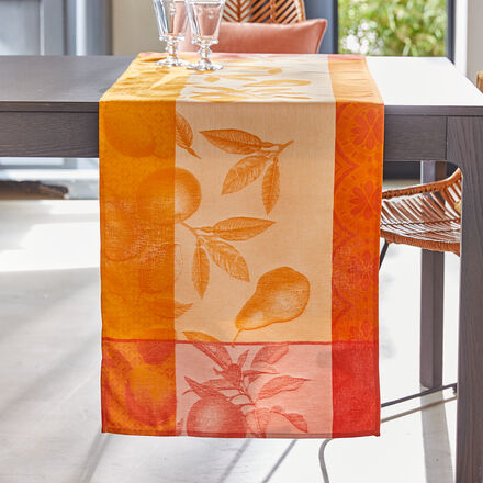Produktbild fr 'Franzsischer Jacquard-Tischlufer mit Fleckschutz'