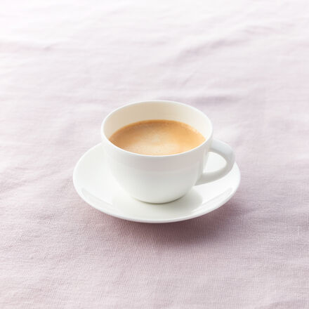 Produktbild fr 'Kaffeetasse mit Untertasse: Zeitlos schnes Fine Bone China Geschirr'
