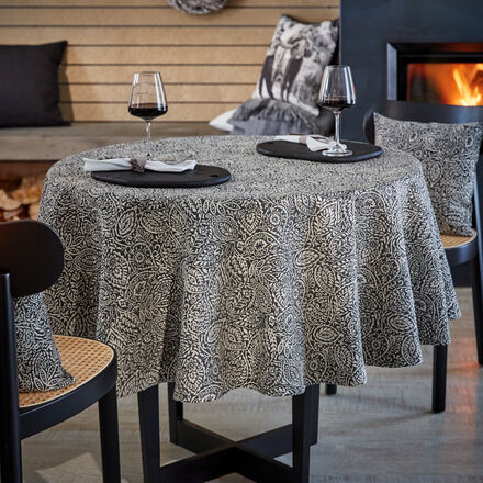 Produktbild fr 'Kontrastreiche Paisley-Tischdecke in Schwarz-Wei'