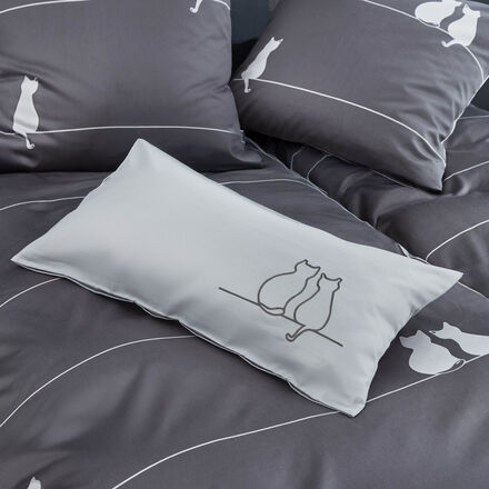 Produktbild f�r 'Mako-Satin-Kissenbezug You & Me mit Katzenstickerei, 40/80 cm'