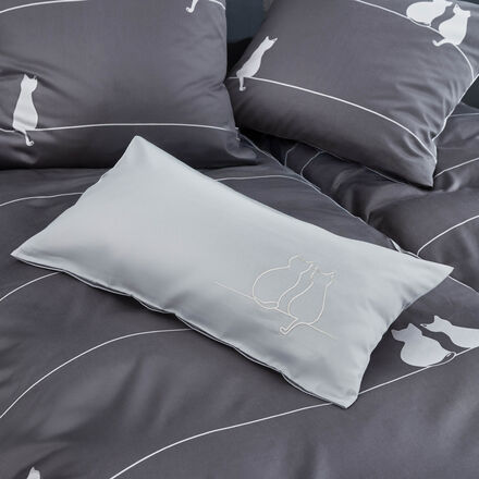 Produktbild f�r 'Mako-Satin-Kissenbezug You & Me mit Katzenstickerei, 40/80 cm'
