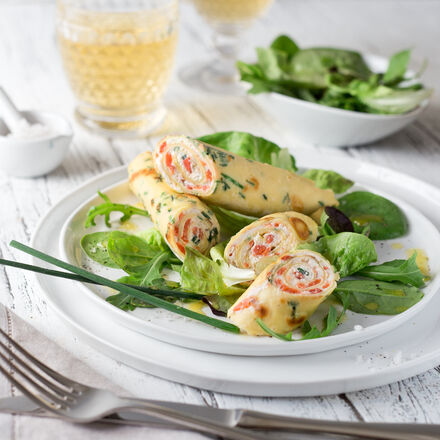 Produktbild fr 'Schnittlauch Crpes mit Rucherlachs Mousse'