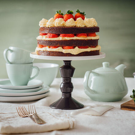 Produktbild fr 'Schoko-Rumtorte mit Vanillecreme und Erdbeeren'