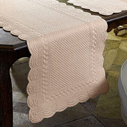 Produktbild fr 'Tischlufer: Meisterwerke traditioneller Handwerkskunst: Tischwsche Quilt'