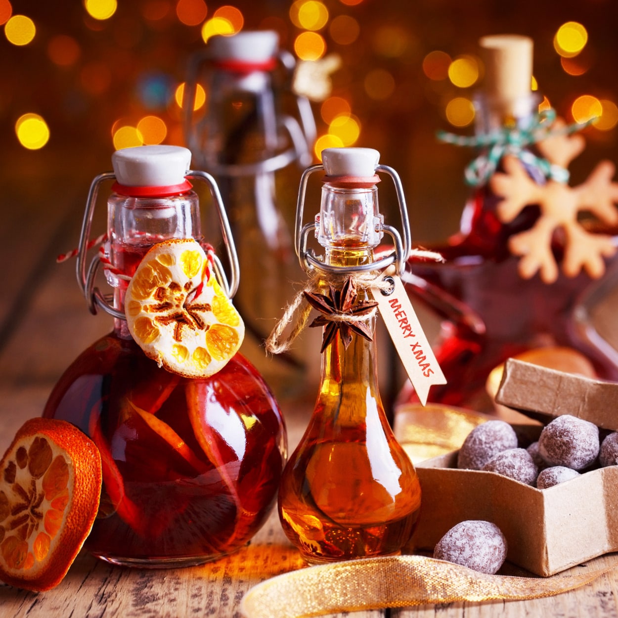 Weihnachtslikör selber machen & verschenken – Ideen & Rezepte Weihnachtslikör selber machen & verschenken – Ideen & Rezepte